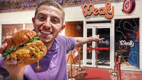 Michou : le fast-food du YouTubeur ferme déjà ses portes