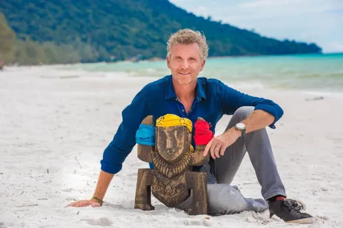 Koh-Lanta : Denis Brogniart répond aux rumeurs de tricherie dans...