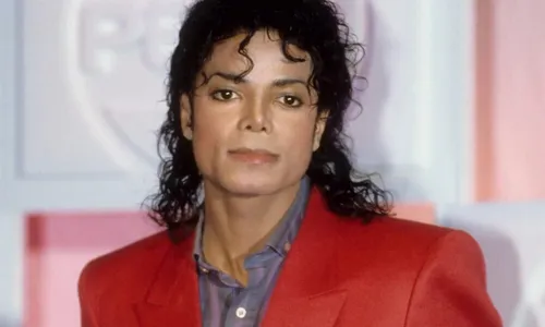 Michael Jackson : L'avocat défend les soirées pyjama et les rumeurs...