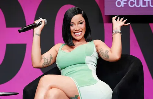 Cardi B exprime ses doutes sur son entourage : jalousie et trahison