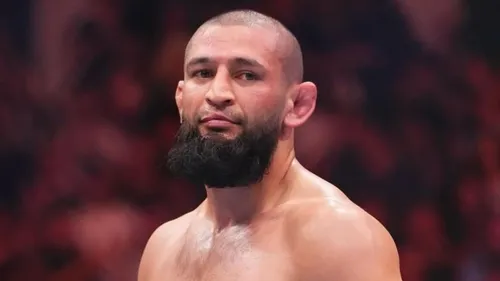 Khamzat Chimaev : on connait son nouvel adversaire pour UFC 328 