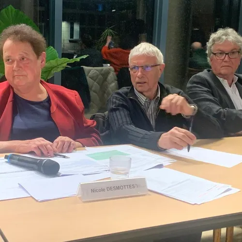 Nicole Desmottes élue maire de Vire Normandie