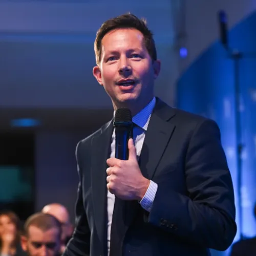 François-Xavier Bellamy s’oppose à l’entrée de l’Algérie de la...