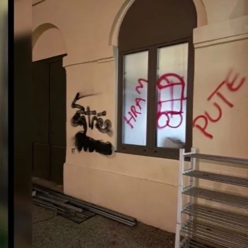 La mosquée Koba de nouveau vandalisée, quatrième attaque en deux ans !