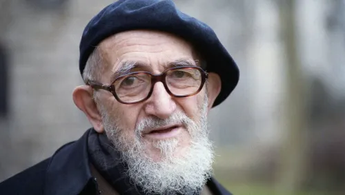 [ Société ] Le maire d’Arles souhaite débaptiser l’avenue Abbé Pierre.