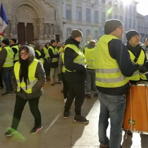[SOCIETE]: Ils étaient une centaine ce matin dans le centre ville...