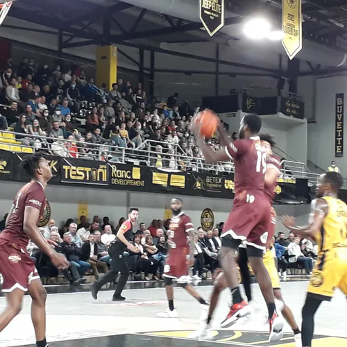 [ SPORT-BASKETBALL ] BETCLICELITE: PREMIERE VICTOIRE DE LA SAISON...