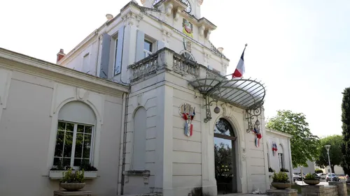 [ Société ] Saint-Martin-de-Crau : Un budget municipal sous tension