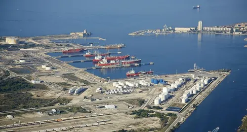 [ Justice ] Marseille sanctionne sévèrement quatre navires pour...