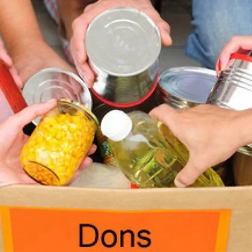 [ SOCIÉTÉ ]: Une grande collecte de denrées à Martigues dans une...