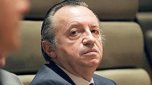 [ SOCIETE / POLITIQUE ]: Jean Noël Guérini reste sénateur des...