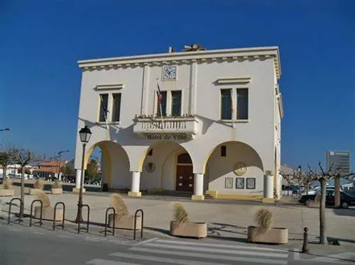 [ Societe ] Conseil Municipal Sous Tensions aux...