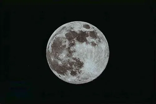 [ Société ] Une seconde "lune" autour de la Terre à partir du 29...