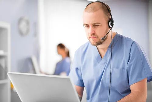 [ SOCIETE / SANTE ]: Consulter un spécialiste à l'autre bout de la...