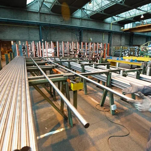 [ SOCIETE ] Les salariés de l’usine Ascométal de Fos présentent un...