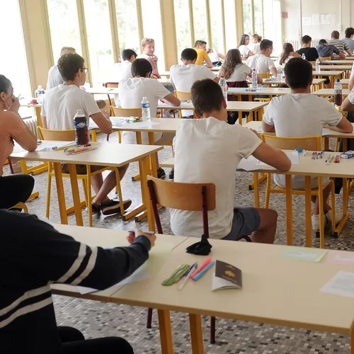 [ Sécurité ] Menaces dans plusieurs lycées des Bouches-du-Rhône :...