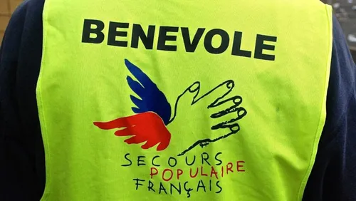 [ Société ] Collecte solidaire du Secours Populaire à Fontvieille :...