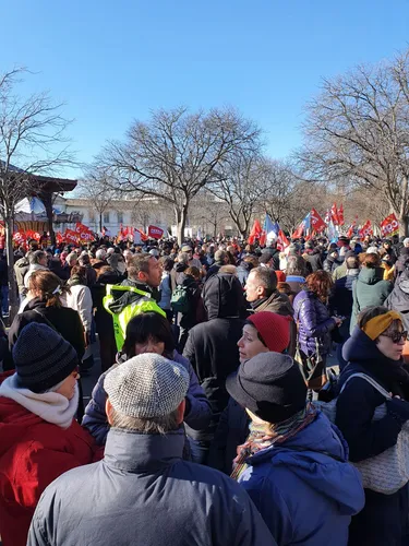 [ GREVE ] GREVE POUR LA REFORME DES RETRAITES DU CHANGEMENT A VENIR ?