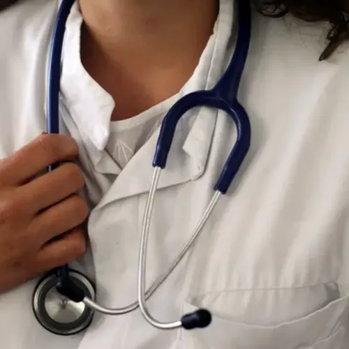 [ SANTE - MARIGNANE ] "J'ai décalé la vaccination de bébés" : une...