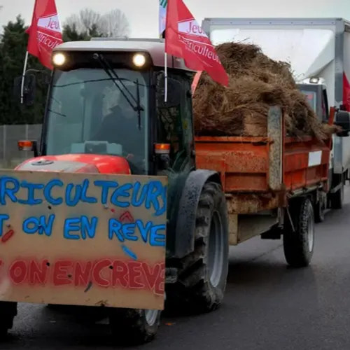 [ MANIFESTATION - PACA ] Colère des agriculteurs : des actions...