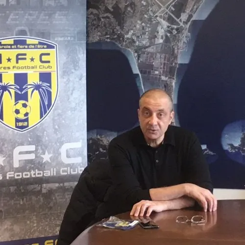 [ SPORT ] Football/Coupe de France: Où se jouera le match OM Hyères...