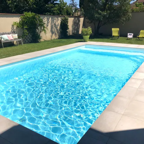 [ SOCIÉTÉ ] :Plus de 7 000 piscines illégales ont été repérées