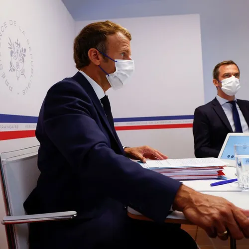 [ SOCIETE/POLITIQUE ] Du changement attendu pour octobre