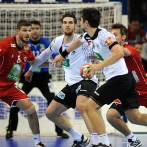 [ SPORT / HANDBALL ]: C'est le retour du championnat de Hand après...