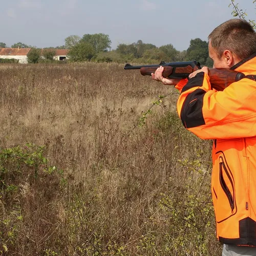 [ SOCIETE ] Le Gouvernement revoit sa copie et prévoit d'encadrer...