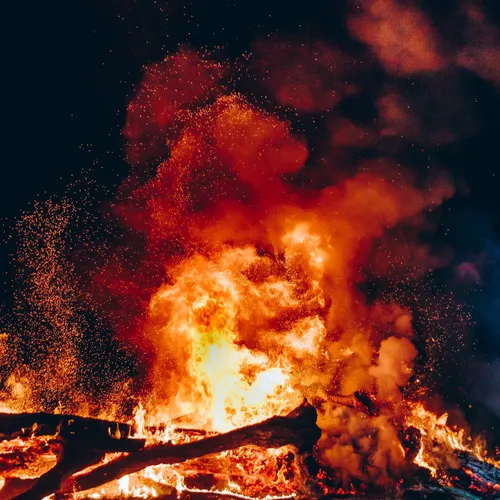 [ ECOLOGIE ] INCENDIE FIXE DANS LE GARD