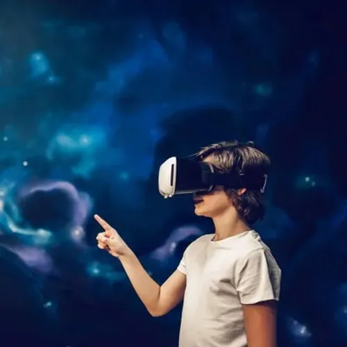 [ SOCIÉTÉ / LOISIRS ]: Un cirque en réalité virtuelle : c'est lancé...