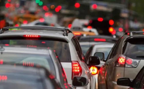 [ SOCIÉTÉ ]: Bison Futé sort le drapeau rouge !