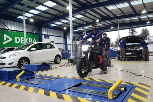 [ SOCIETE - FRANCE ] Le contrôle technique des motos suscite...