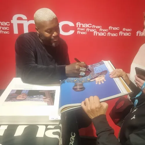 [ CULTURE - ARLES ] Djibril Cissé a reçu son public à la fnac
