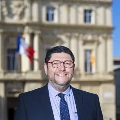 [ SOCIETE ]: Frédéric Mison a été nommé médiateur de la ville d’Arles