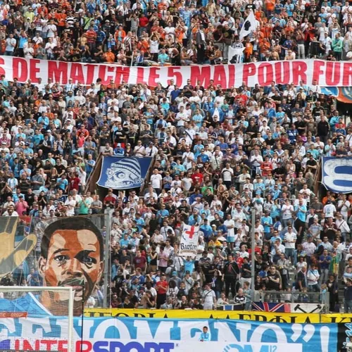 [ SPORT / FOOTBALL ]: Demi-finale de coupe de France de football