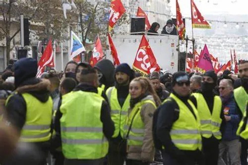 [ GREVE ]: Le conflit s’enlise entre la métropole Aix Marseille et...