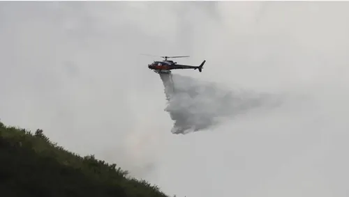 [ ALERTE INFO ] Feu dans le Verdon : l'incendie progresse peu et le...