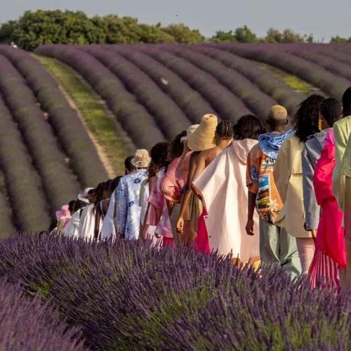[ MODE ] Jacquemus à Arles : flashback sur ses défilés les plus...