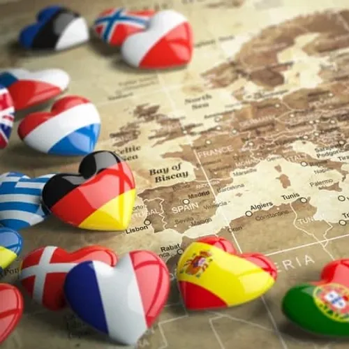 [ SOCIÉTÉ ]: C'est la journée de l’Europe aujourd’hui.