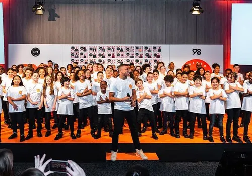 [ BON PLAN SORTIE ] Nîmes: L'USAM NIMES GARD X WE CARE FOR ALL : Le...