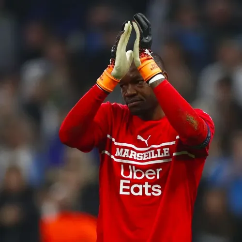 [ SPORT ] Football: Mandanda quitte l'OM pour les Rouge et Noir