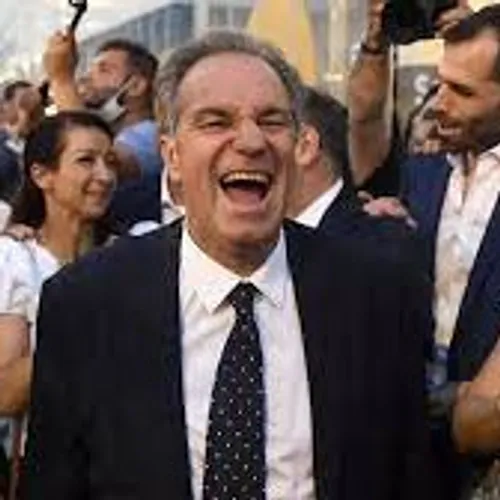 [ POLITIQUE ] Elections régionales: Renaud Muselier (LR) réélu...