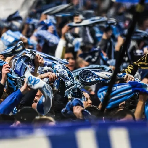 [ SPORT ] Football: l'OM se hisse à la 2ème place du classement de...