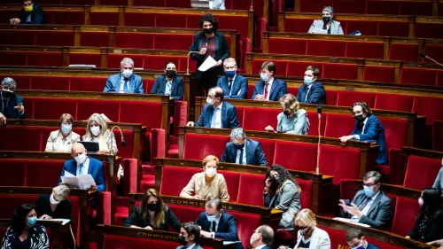 [ POLITIQUE ] Le parlement a définitivement adopté le projet de loi...
