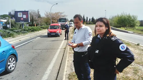 [ DIRECT - MANIFESTATION ] Gard:  À Nîmes, le périphérique est...