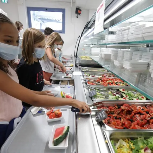 [ SCOLARITE - BEAUCAIRE ] Le porc désormais obligatoire à la cantine 