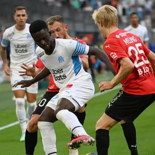 [ SPORT ] Football/L1: L'OM debout hier soir face à Rennes