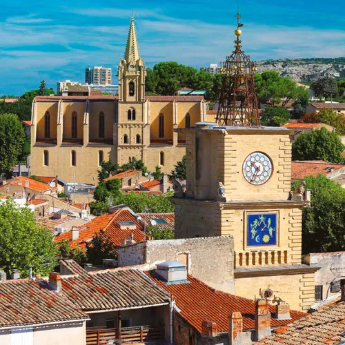 [ SOCIÉTÉ / LOISIRS ]: C’est au tour de Salon de mettre en avant...