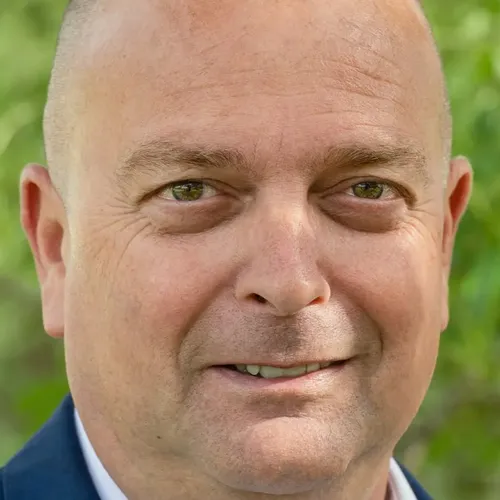 [ POLITIQUE - ST MARTIN DE CRAU ] Christophe Laufray élu maire de...